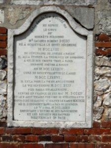 Hautot-Saint-Sulpice (Seine-Mar.) église, plaque curé exilé