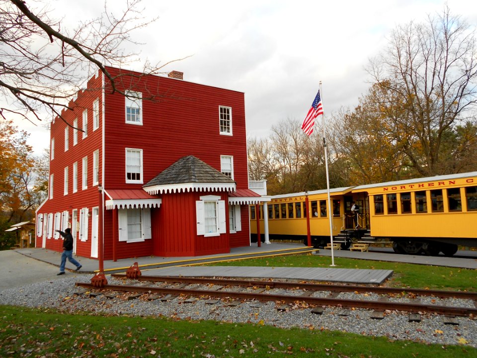 Hanover Junction w NCRR train