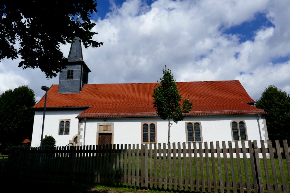 Holzhausen - St. Johannes Baptist - 2