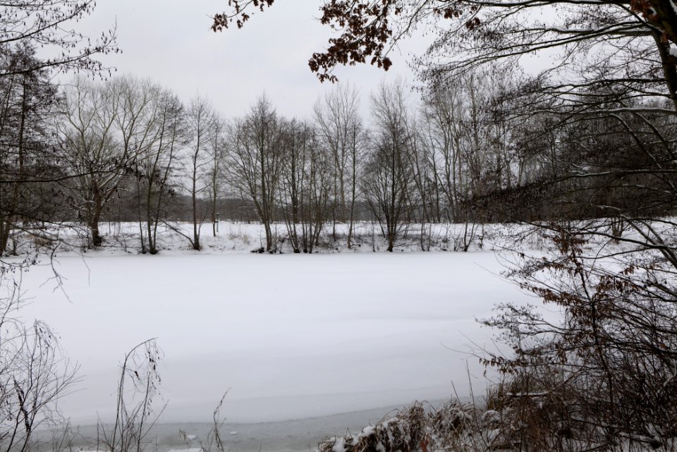 Havelkanal in Hennigsdorf with ice and snow 2021-02-09 08