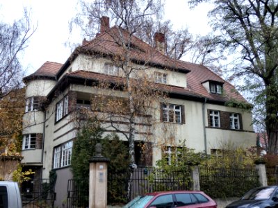 HAL-RobertBlumStr11