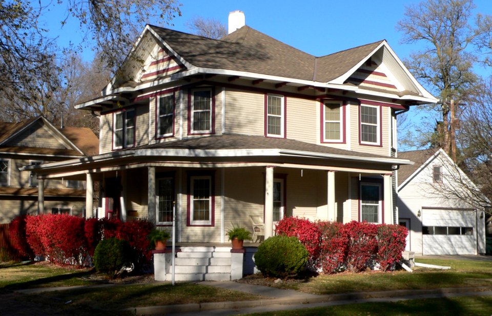 Hastings, Nebraska 800 N Lexington Ave