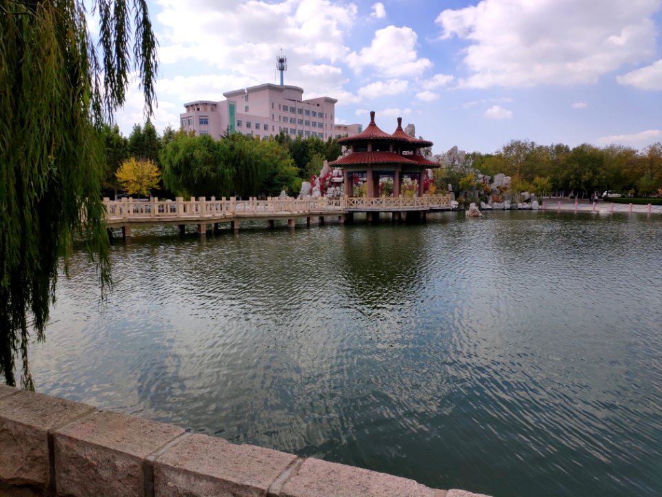 Hongde Lake 05