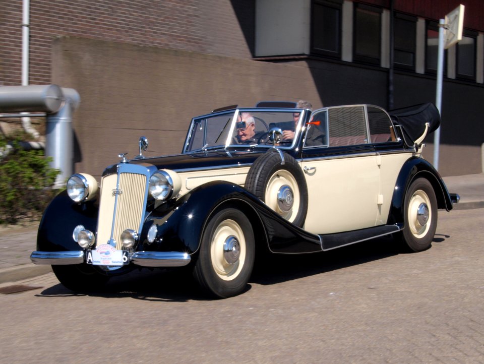 Horch 930V Sport (1937), Dutch licence registration AM-95-26, pic4