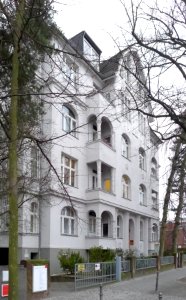 Hohenzollerndamm 111