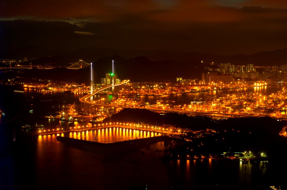 Hong Kong Harbour 4