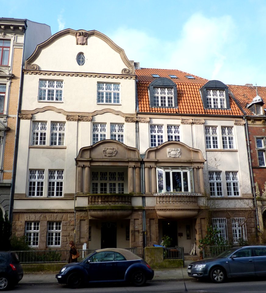 Hohenzollernstraße 19