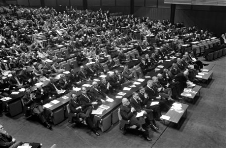 Horecafcongres in RAI, opdracht Hotel Revue overzicht zaal, Bestanddeelnr 921-9499