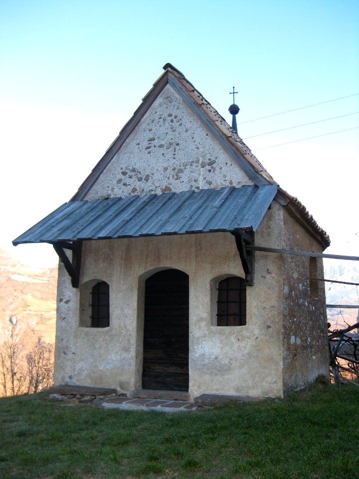 Heilig-Kreuz-Kapelle beim Bischof in Karneid 3