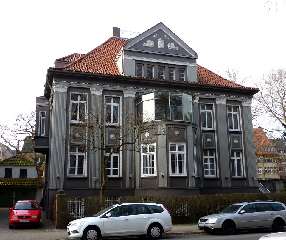 Hohenzollernstraße 36