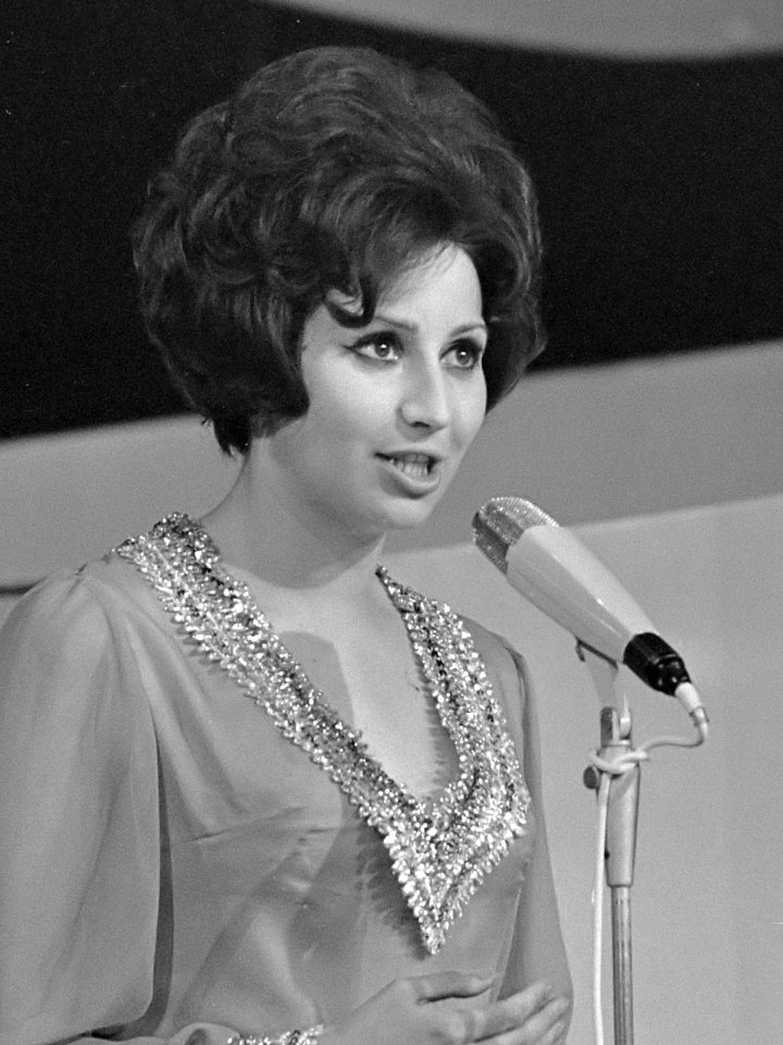 Helga Vlahovic (1969)