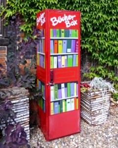 Heiligendorf Bücherschrank