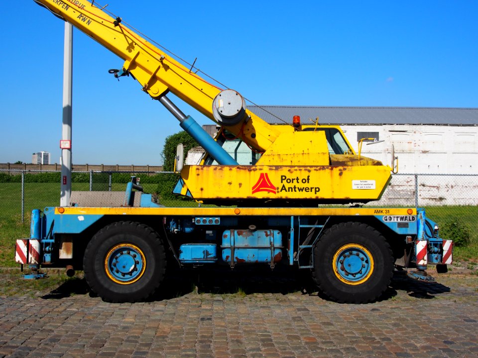 Gottwald crane (1987) Port of Antwerp, pic6
