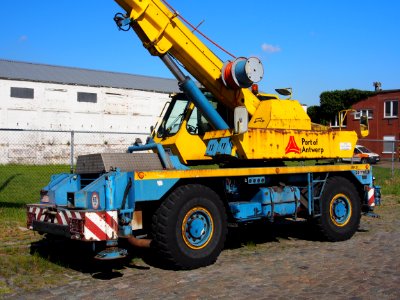 Gottwald crane (1987) Port of Antwerp, pic5