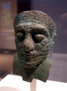 Head of a dignitary, Iran, about 2000 BC, arsenical copper - Cincinnati Art Museum - DSC04606