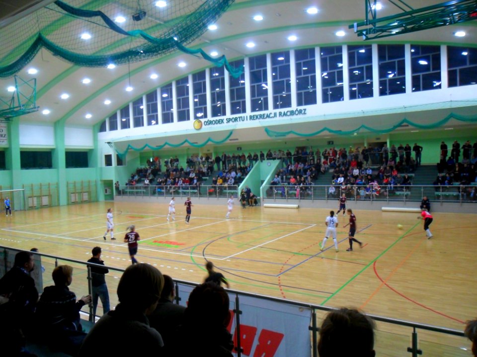 Halowe MP kobiet Racibórz 2012 (2)
