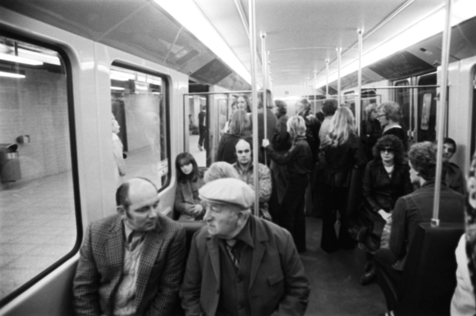 Gratis gebruik metro, Bestanddeelnr 929-3921