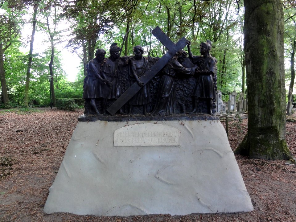 Handel (Gemert-Bakel) Processiepark, kruiswegstatie 5