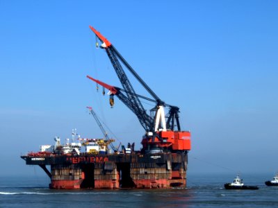 Hermod leaving Port of Rotterdam photo-3