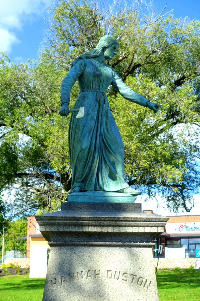 Hannah Duston Monument, by Calvin H. Weeks, 1879 - Haverhill, Massachusetts - DSC06336