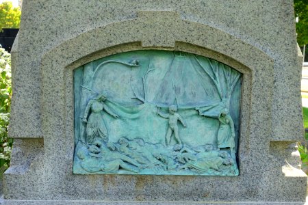 Hannah Duston Monument, by Calvin H. Weeks, 1879 - Haverhill, Massachusetts - DSC06358