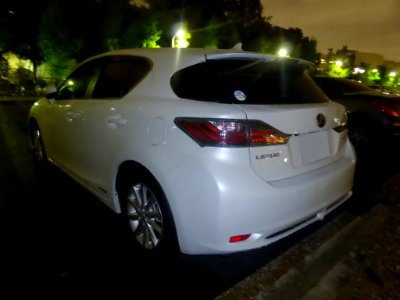 Lexus CT200h (ZWA10) at night rear