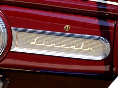 Lincoln Continental Cabriolet photo-56