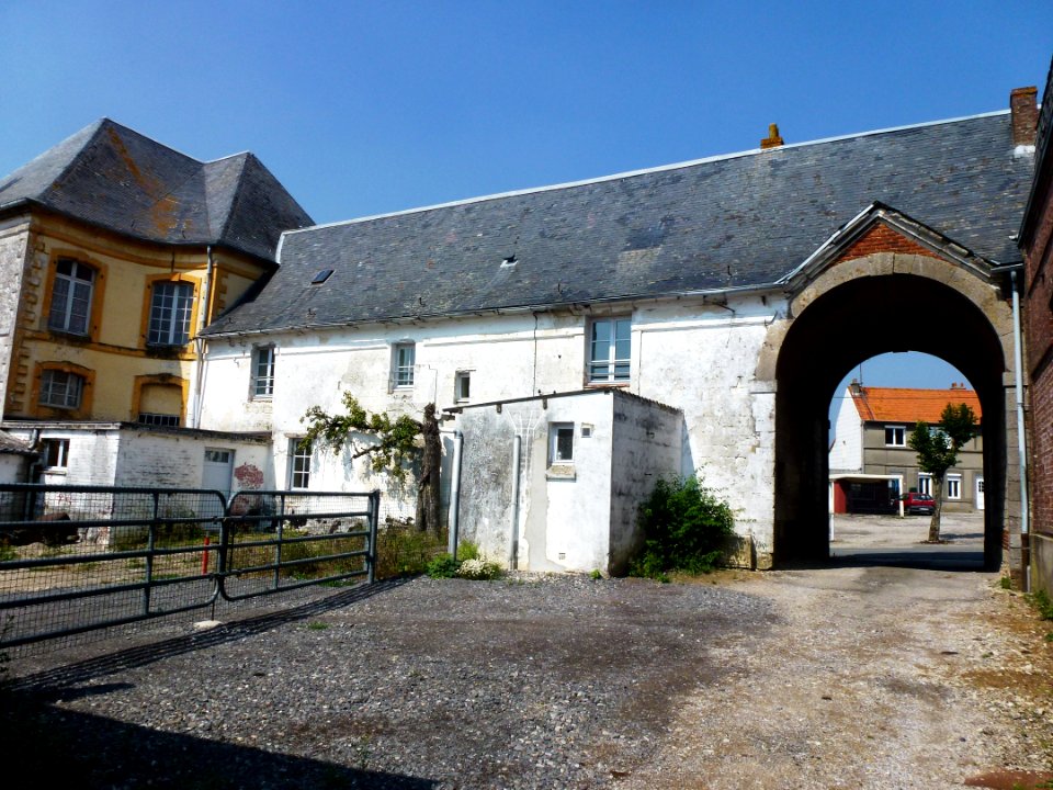 Licques (Pas-de-Calais) vestiges de l'abbaye