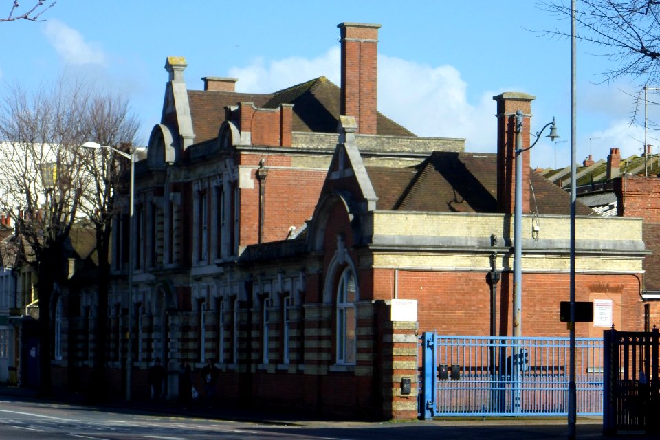 Lewes Road Bus Garage (Original Building), Brighton (February 2014) (2)