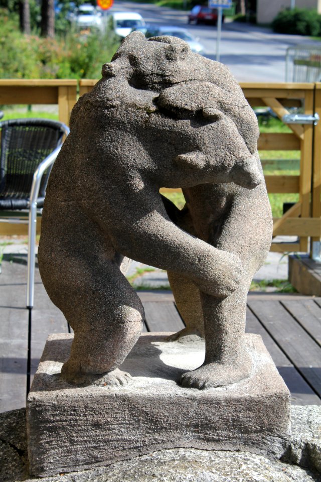 Lekande björnar 2012b