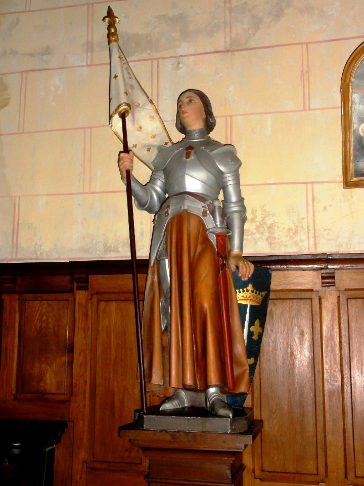 Le Grez (Sarthe) église, statue Jeanne d'Arc