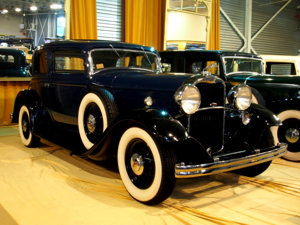 Lincoln 50 L Victoria pic2
