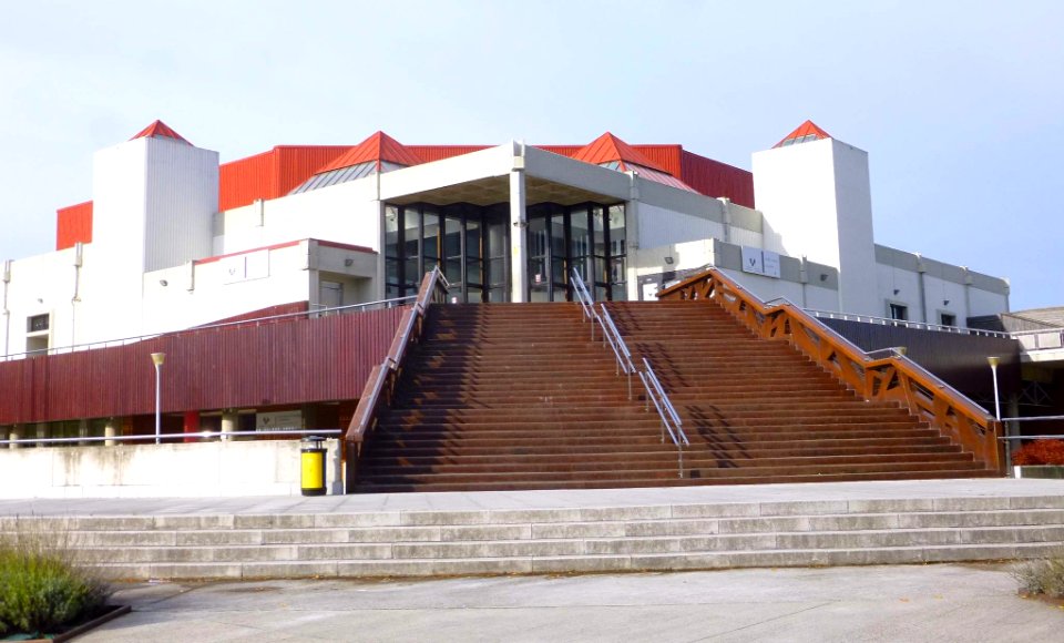 Lejona - Campus de Bizkaia de la UPV-EHU - Aula Magna 07