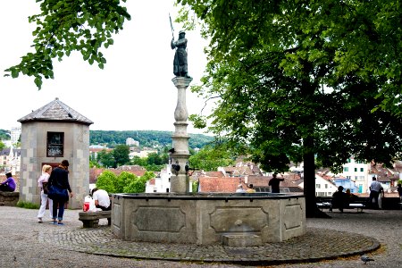 Lindenhof - Hedwigbrunnen 1