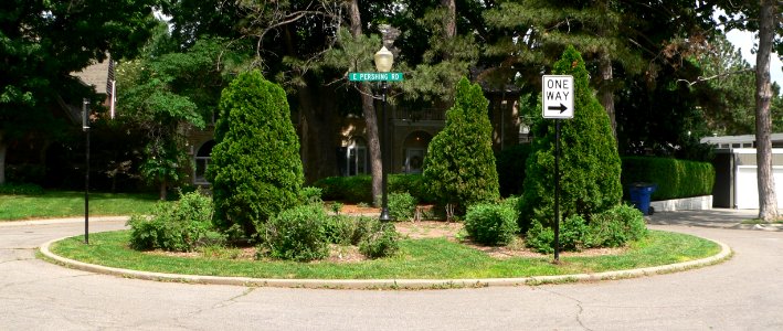 Lincoln, Nebraska E Pershing x S Pershing circle