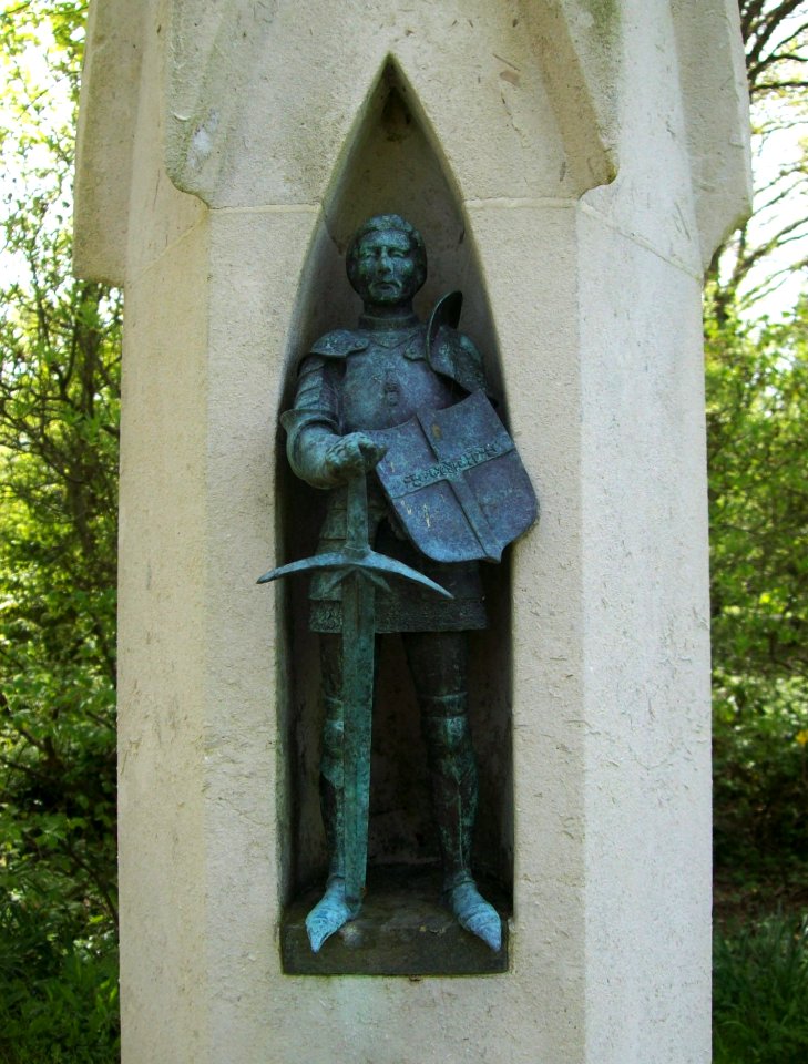 Linch war memorial, detail