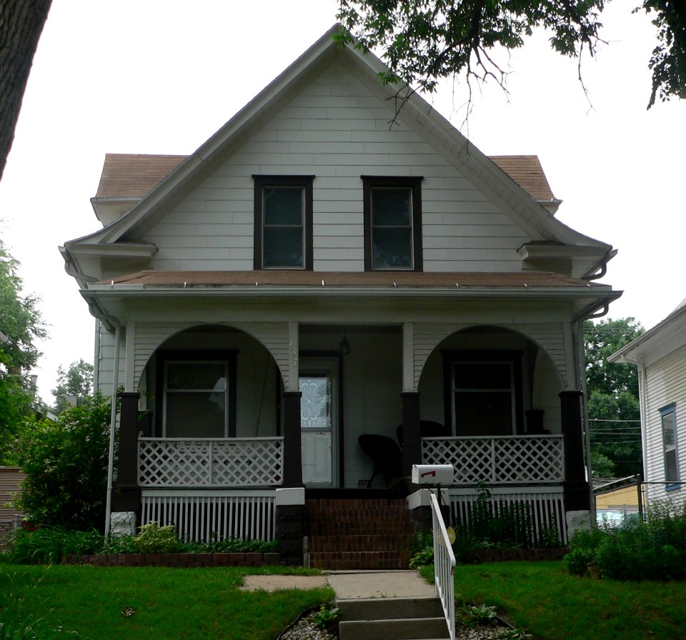 Lincoln, Nebraska 737 B Street