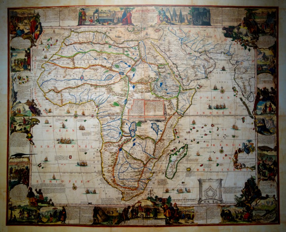 L'Afrique, ou tous les points principaux sont placez sur les opservations de messieurs de l'Academie royale de siences, by Nicolas de Fer et al, 1695 - Maps of Africa - Robert C. Williams Paper Museum - DSC00609