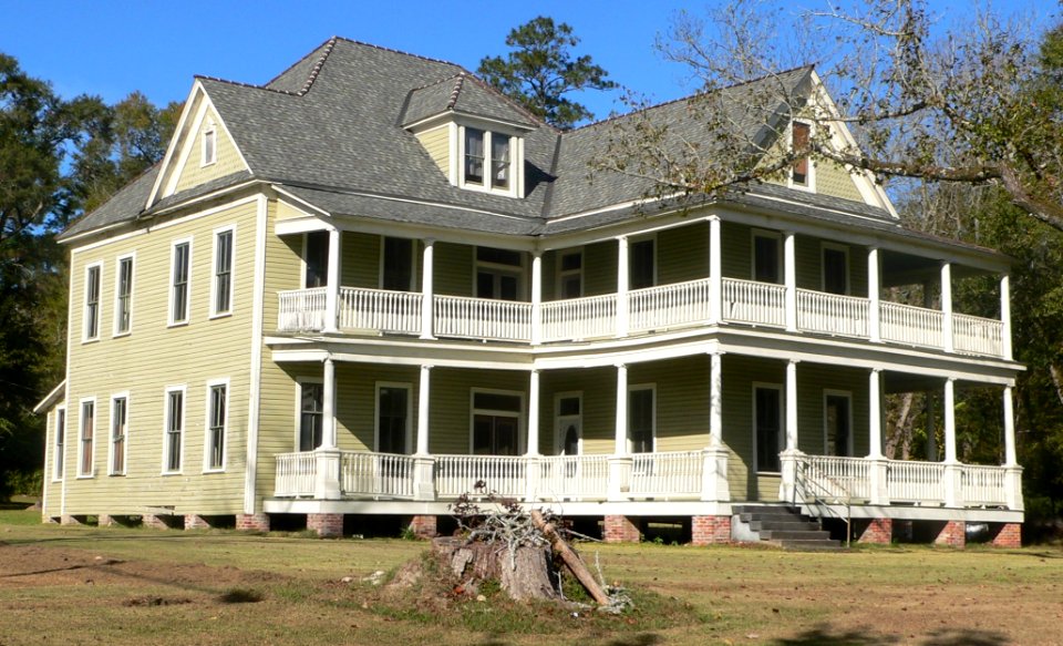 Leesville Ferguson house from SE 1