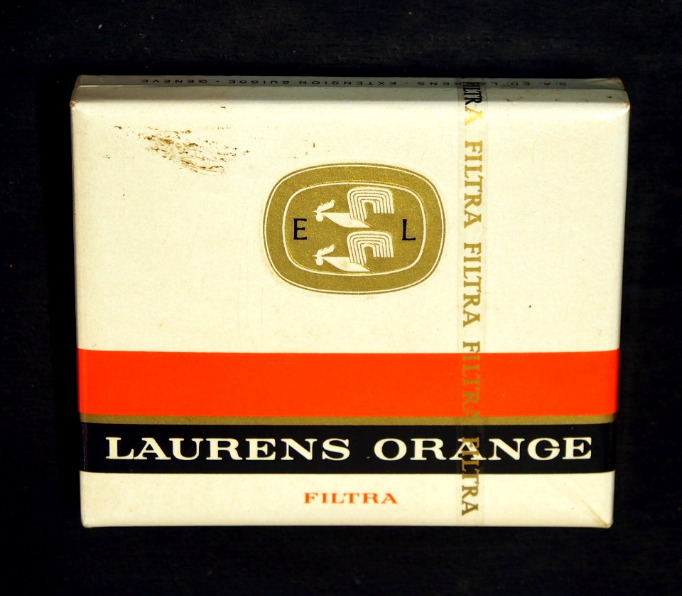Laurens Orange cigarettes
