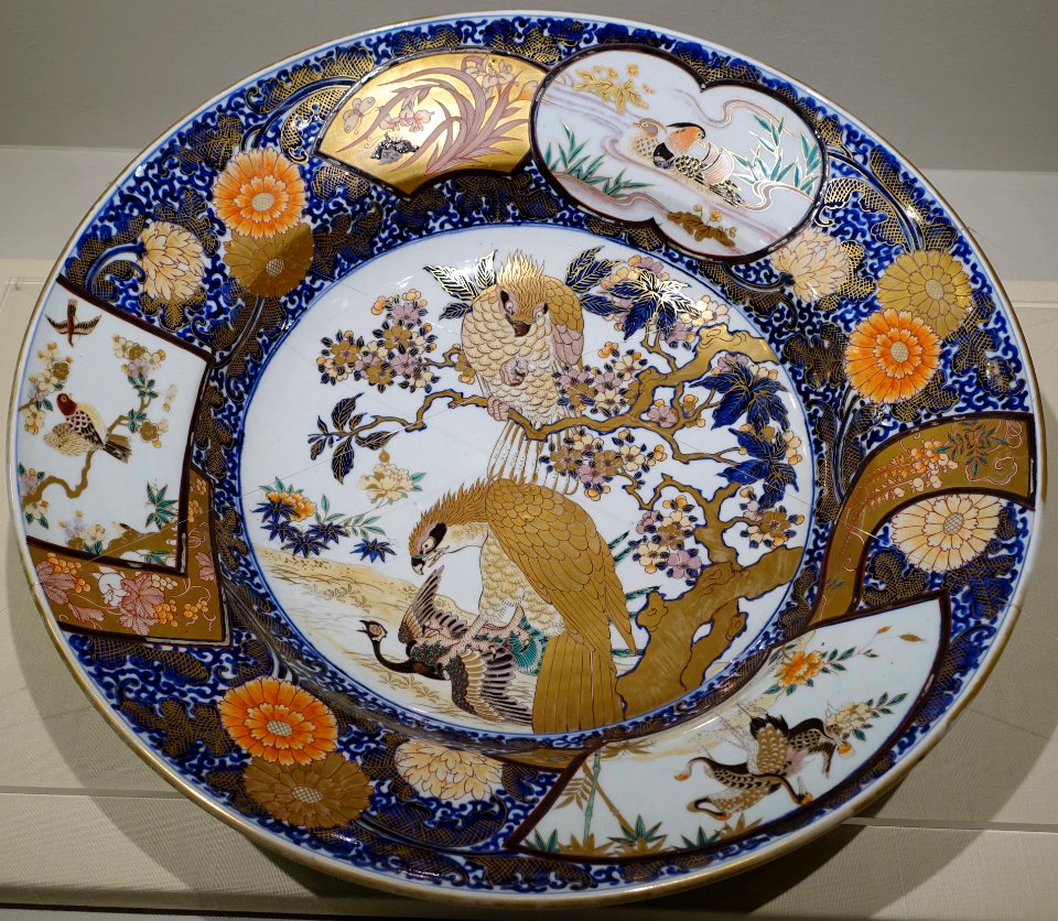 Large dish with eagles and pheasant design, Japan, Arita, Edo period, 1700s to 1740s AD, enamelled Imari ware - Matsuoka Museum of Art - Tokyo, Japan - DSC07326