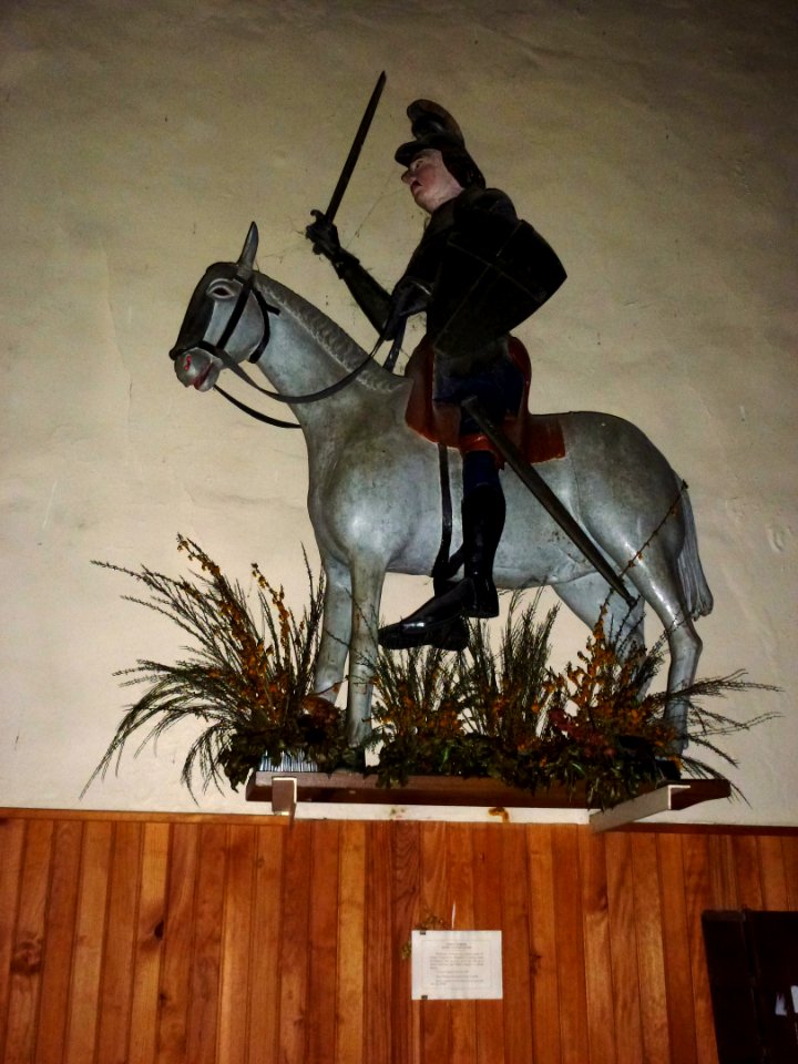 La Ferrière-sur-Risle (Eure, Fr) église Saint-Georges, statue Saint Georges