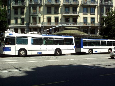 Lausanne trailer-trolley bus