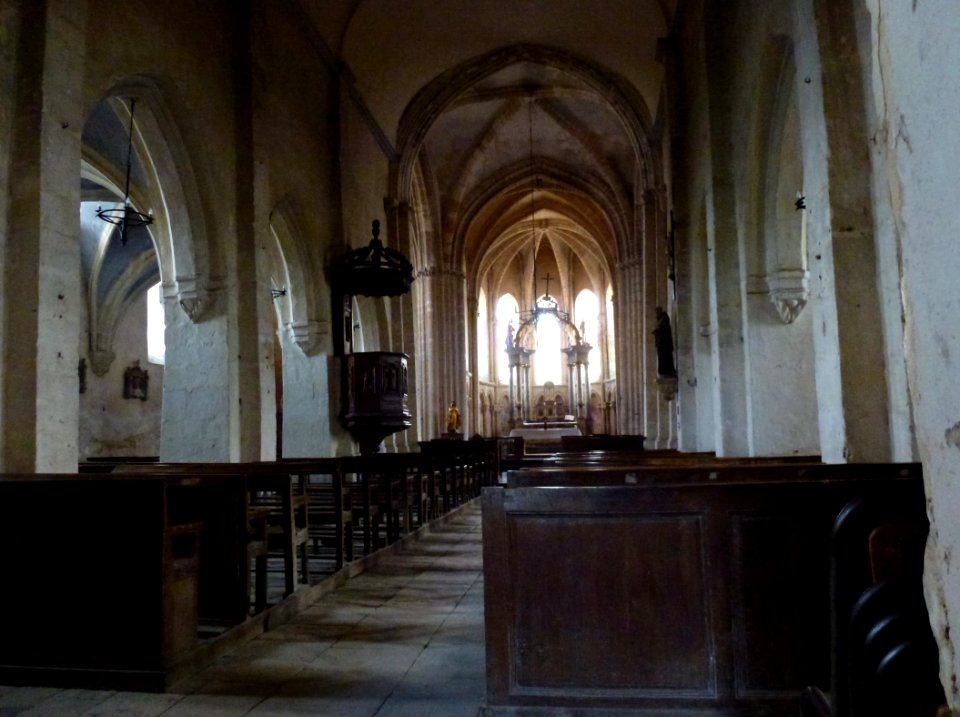 Launois-sur-Vence (Ardennes) église Saint-Étienne, intérieur