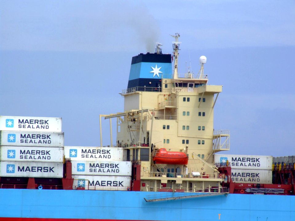Laust Maersk p09 approaching Port of Rotterdam, Holland 14-Jul-2007