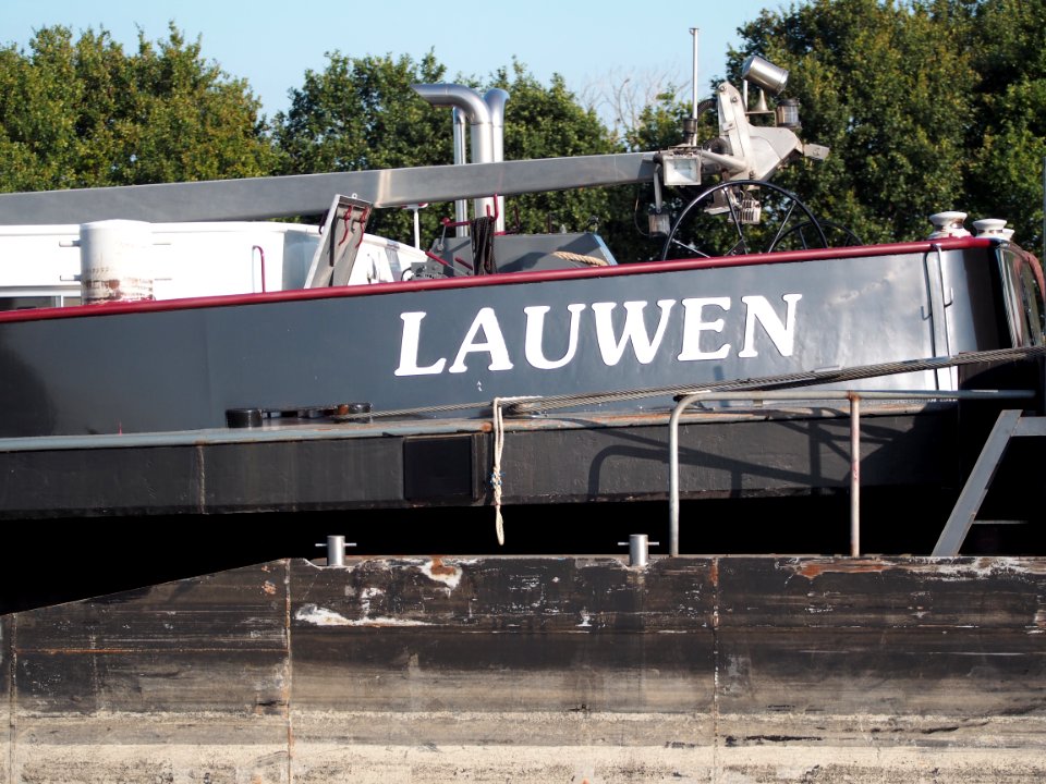 Lauwen ENI 02323098 pushing Cybra ENI 02326983 at the Amsterdam-Rhine Canal, pic5