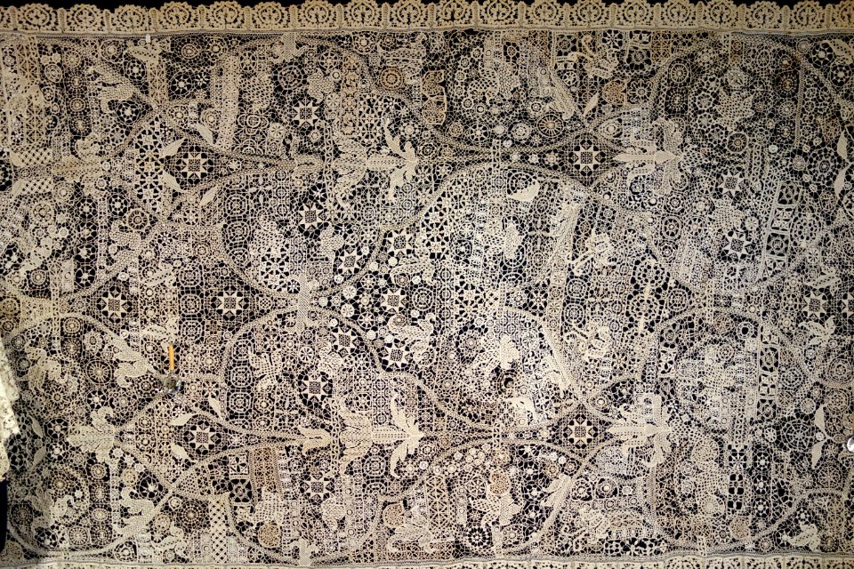Lace specimen - Lacis Museum of Lace and Textiles - Berkeley, CA - DSC04617
