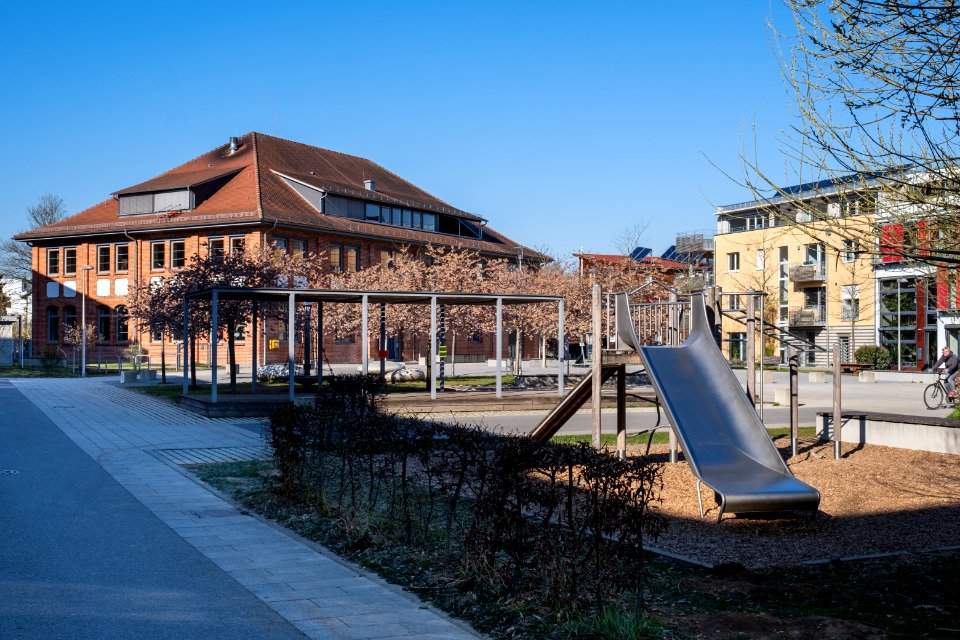 Magazinplatz in Tübingen mit Spielplatz