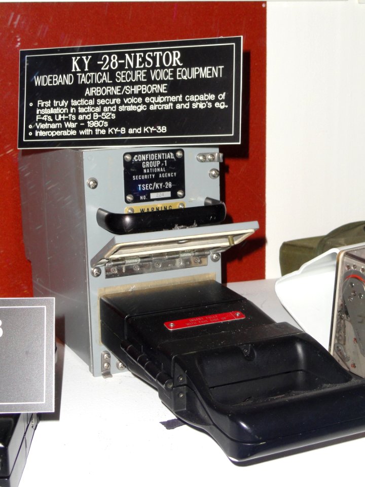 KY-28 NESTOR wideband tactical secure voice equipment, airborne or shipborne - National Cryptologic Museum - DSC08006