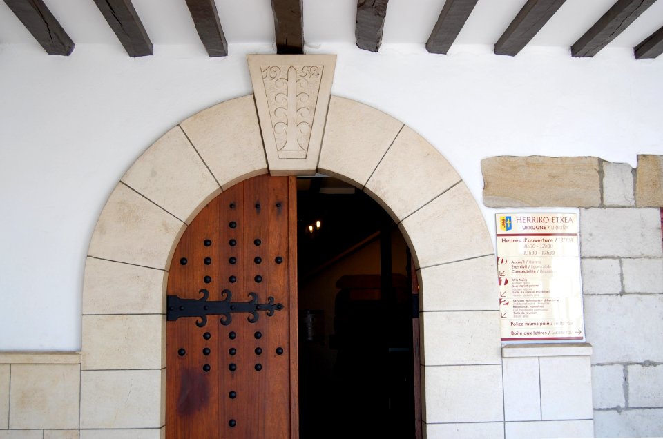 Mairie Urrugne Entrée